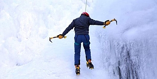 Uzundere Buz Tırmanışı