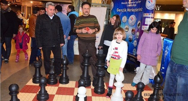 7'den 70'e Satranç Şöleni