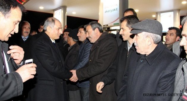 Bakan Ala, Baba Ocağında