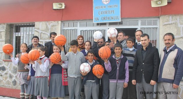 Büyükşehir Okulları Yalnız Bırakmıyor