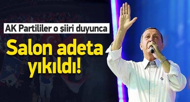 Erdoğan'nın Okuduğu Şiir Çoşturdu
