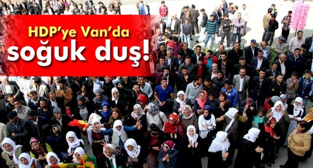 HDP'ye Van'da Soğuk Duş!