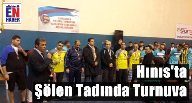 Hınıs'ta Voleybol Turnuvası Heyecanı