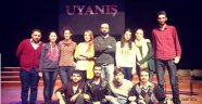 'Uyanış' ER-VAK'la 10 Bin Gence Ulaştı