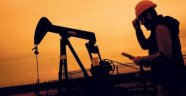 Her kuyudan petrol fışkırıyor