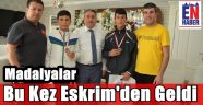 Bu Kez Madalyalar Eskrim'den Geldi