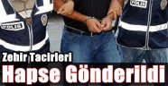 Göçmen Uyuşturucu Tacirleri Kodese Tıkıldı