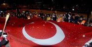 Şehitler İçin Yürüdüler