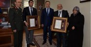 Altıparmak'tan Gazilere Övünç Madalyası