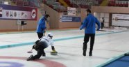 Erzurum'da Curling Heyecanı Başladı