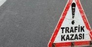 Polisleri taşıyan otobüs devrildi