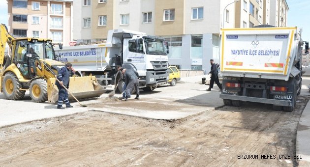 Yakutiye Yolları Elden Geçiriyor
