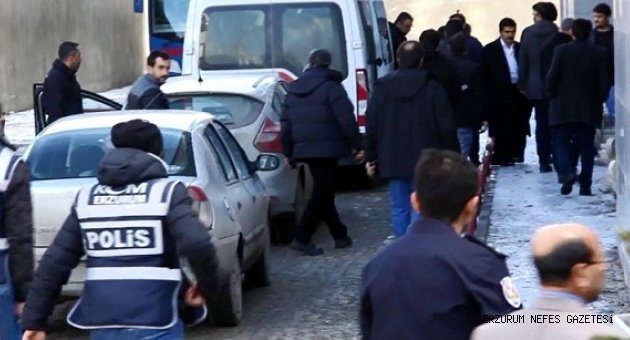 Yasa Dışı Dinlemeye Tutuklama